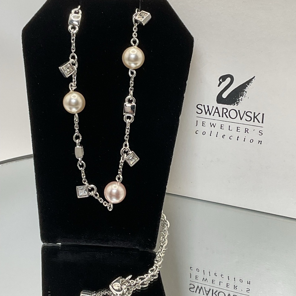 Swarovski Silver Necklace with Pearls and Rhinestones